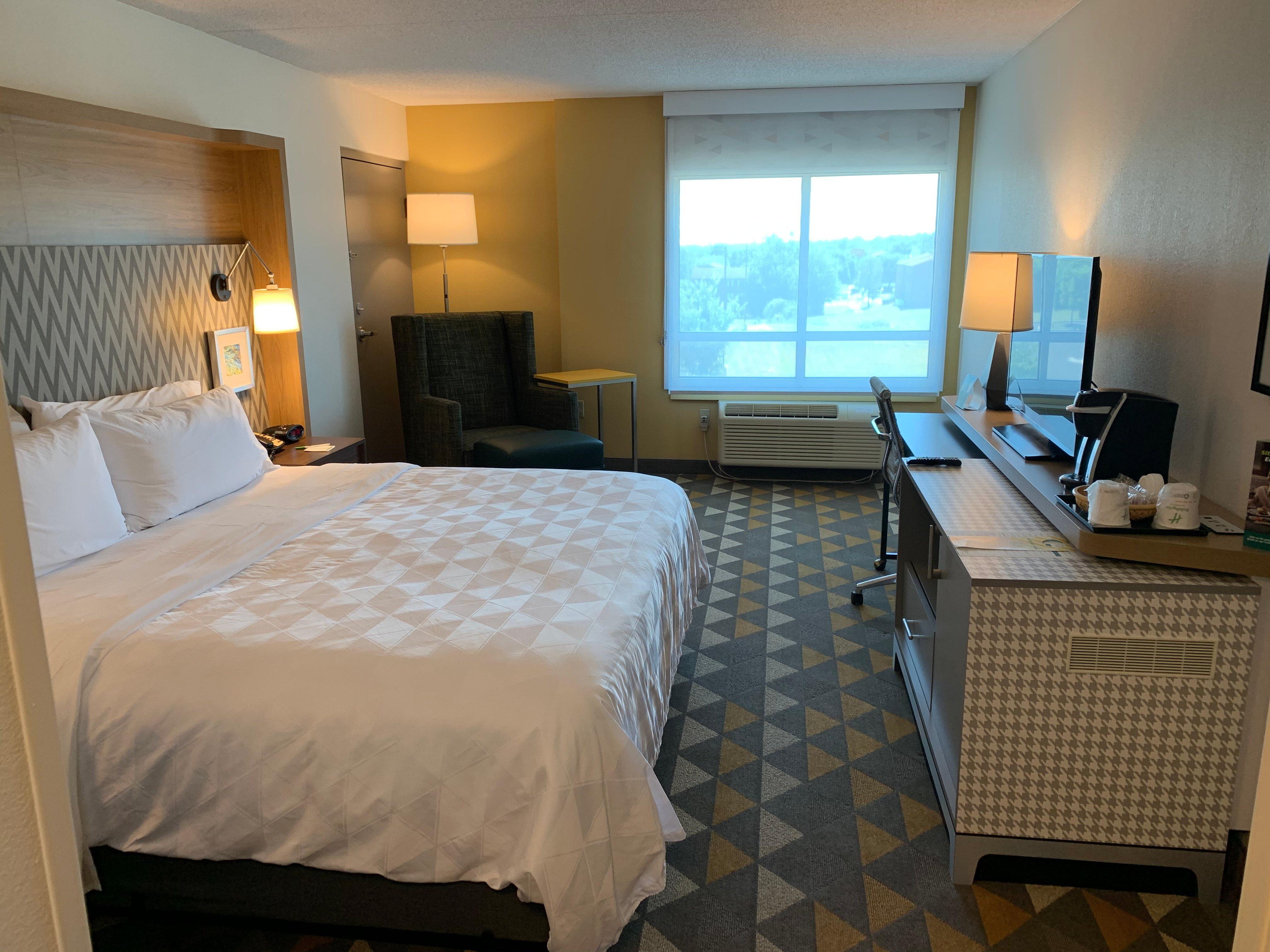 Holiday Inn Martinsburg By Ihg Exterior foto