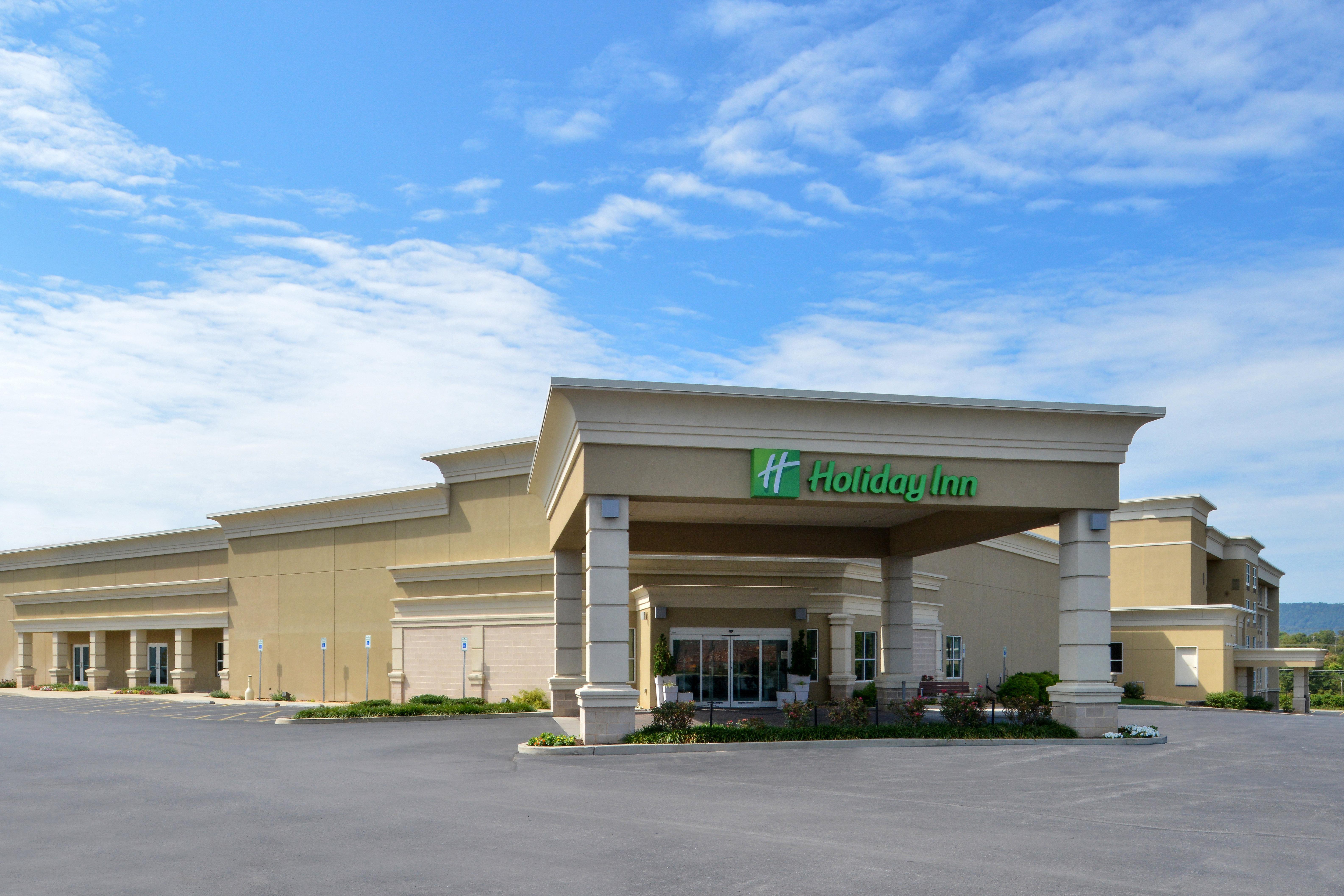 Holiday Inn Martinsburg By Ihg Exterior foto