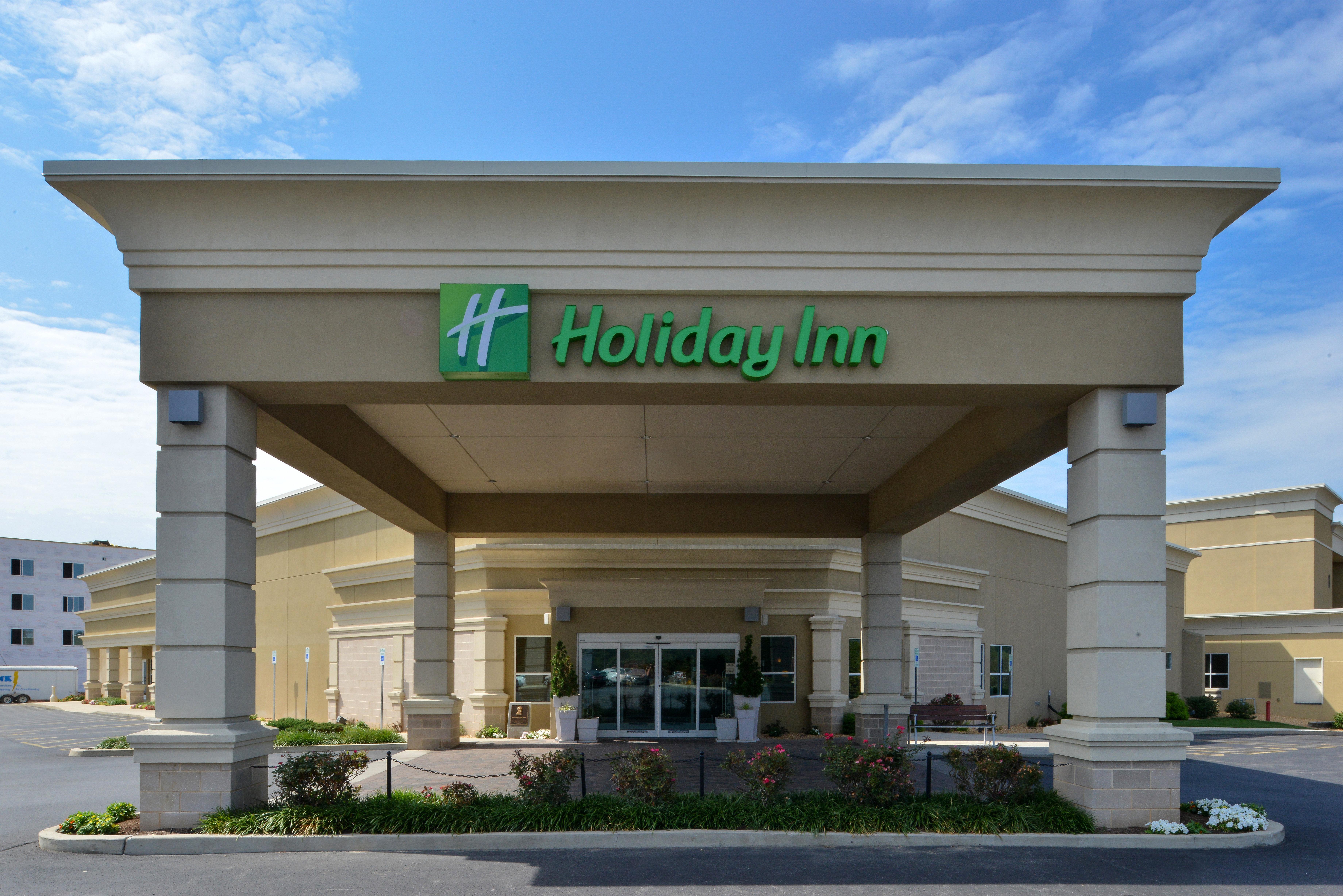 Holiday Inn Martinsburg By Ihg Exterior foto