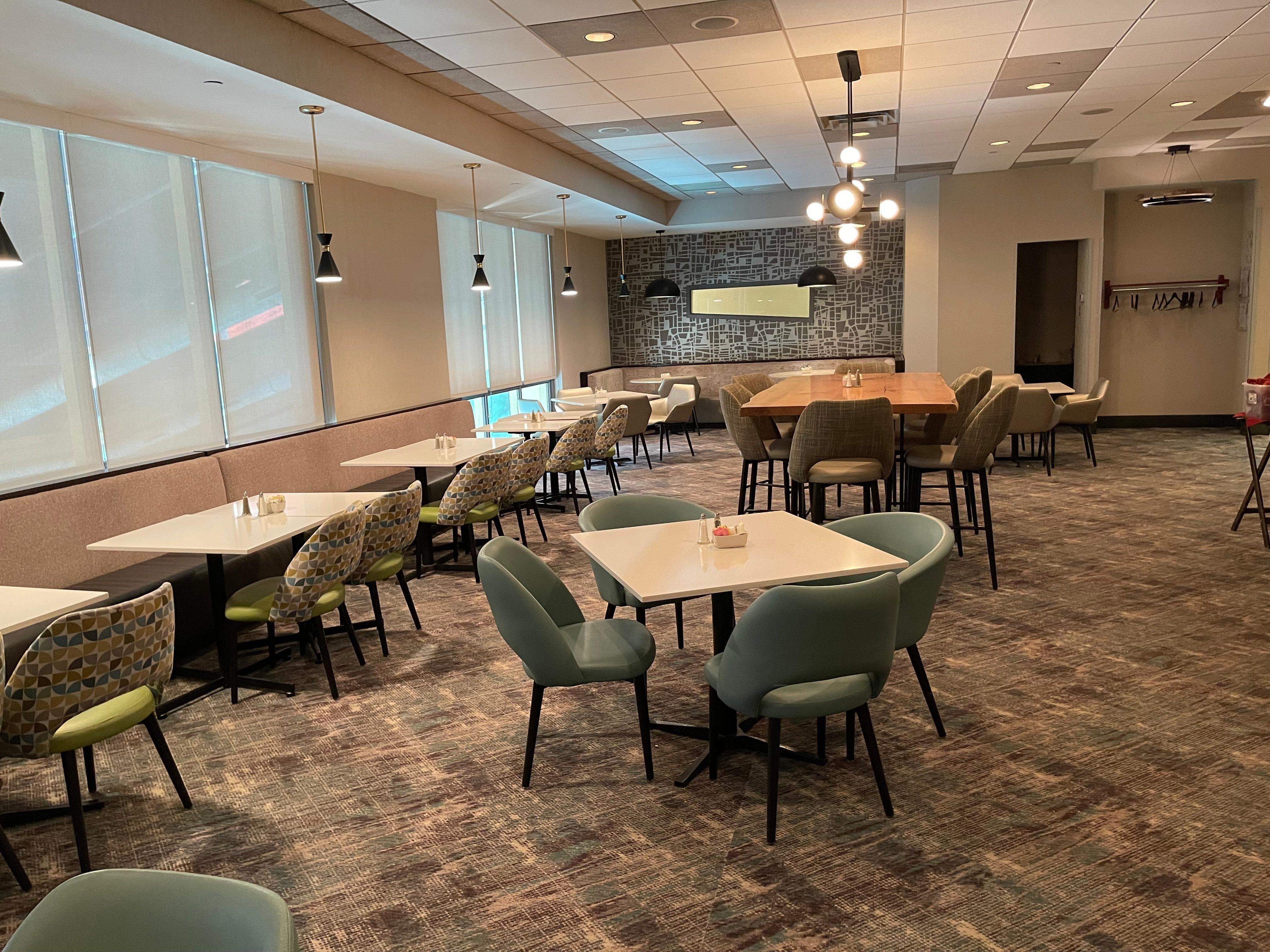 Holiday Inn Martinsburg By Ihg Exterior foto