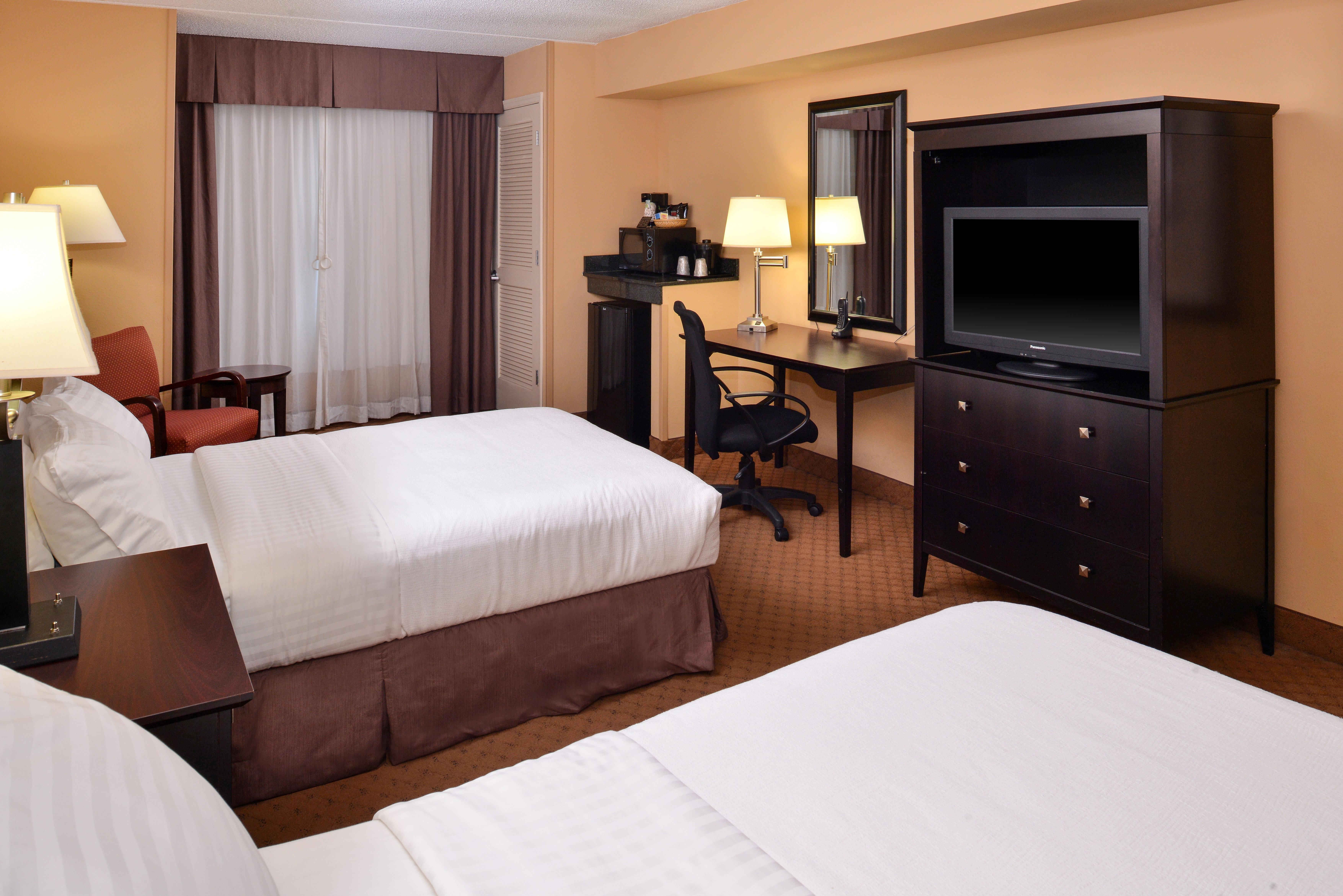 Holiday Inn Martinsburg By Ihg Exterior foto