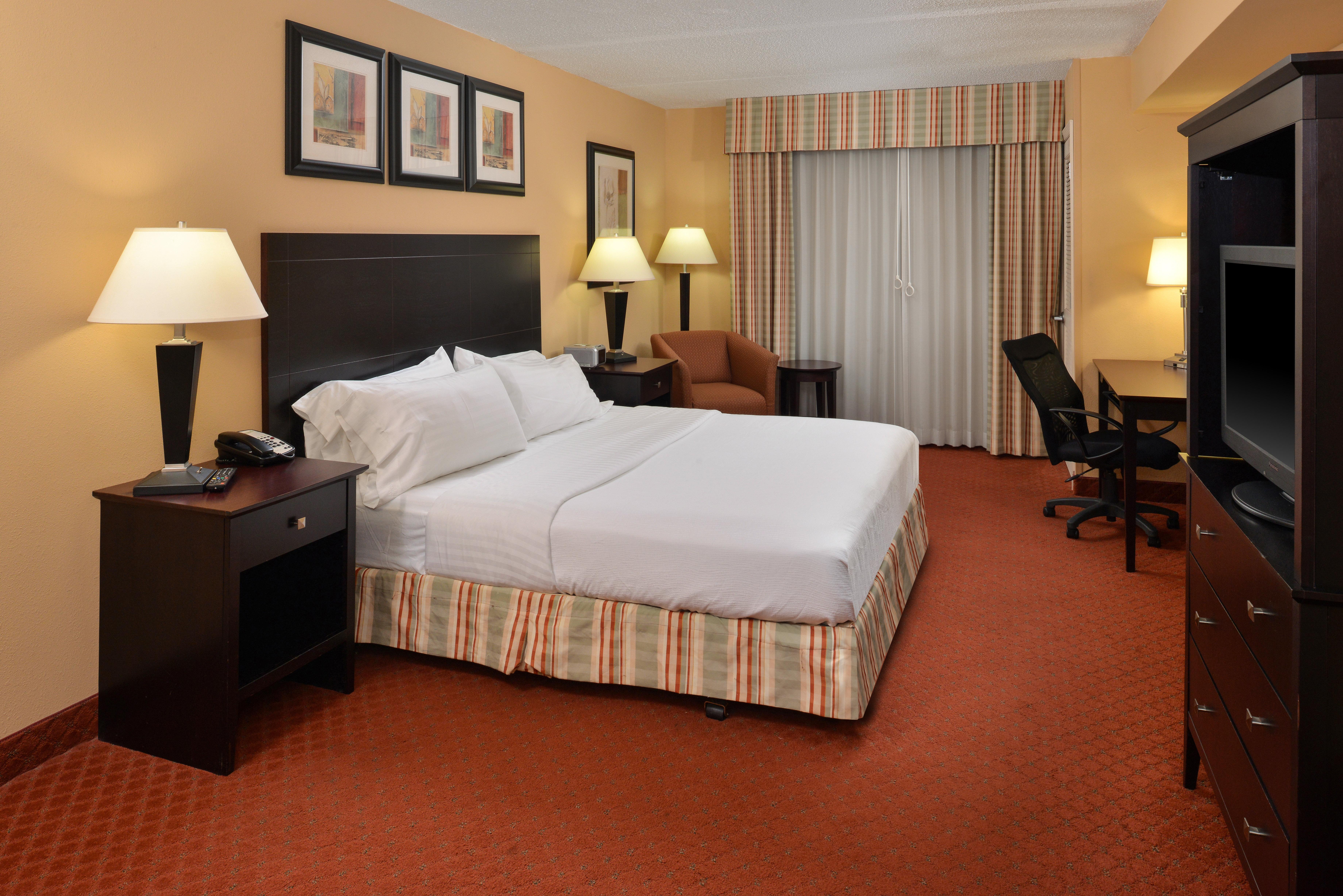 Holiday Inn Martinsburg By Ihg Exterior foto