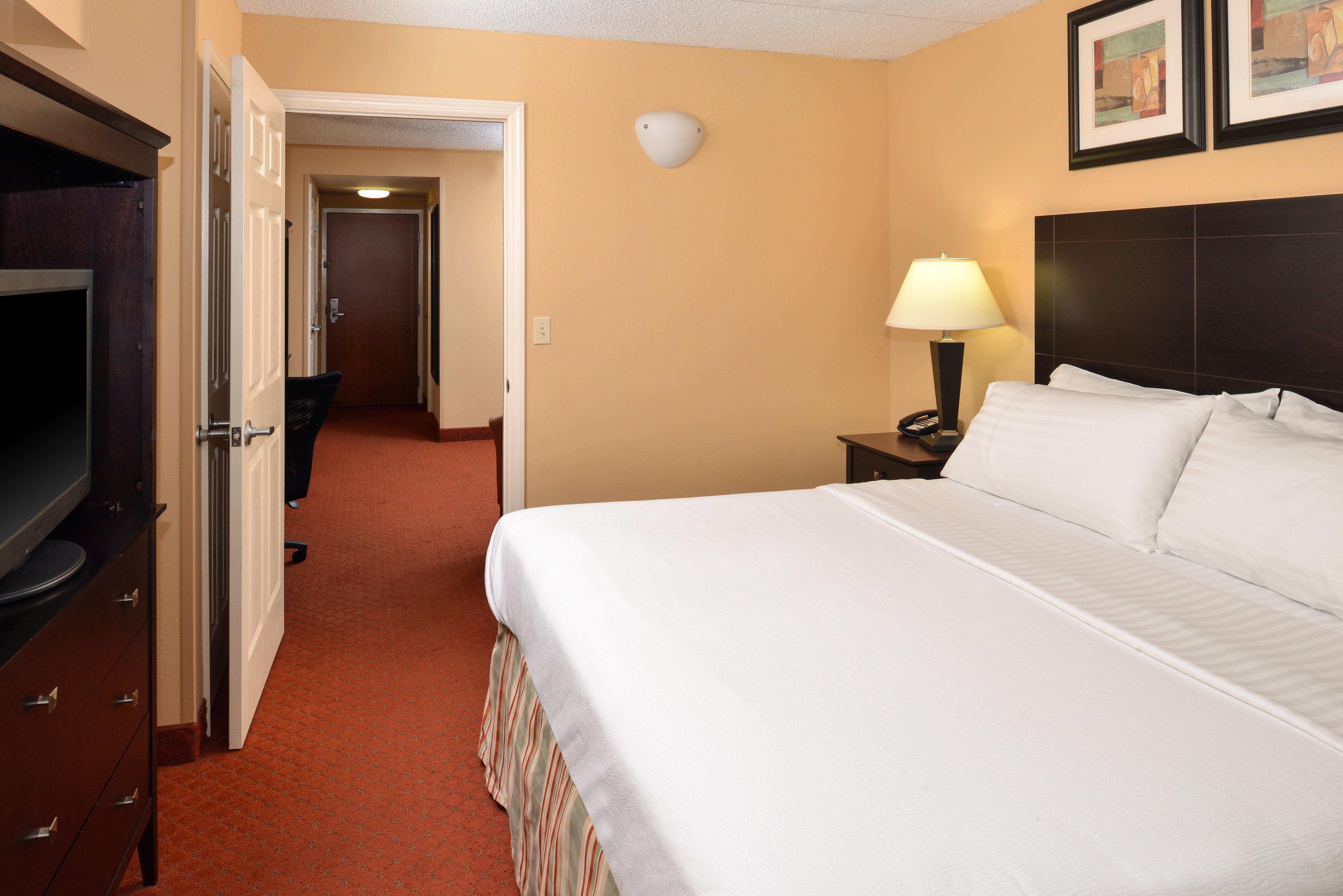 Holiday Inn Martinsburg By Ihg Exterior foto